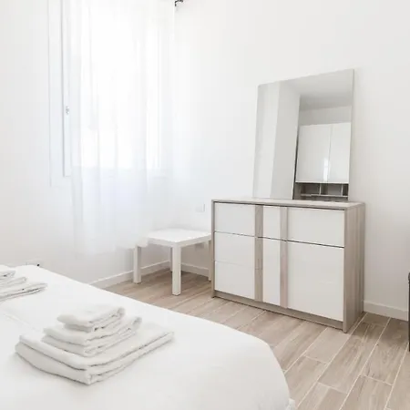Italianway - Savona 146 Apartment